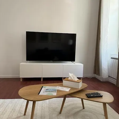 La Parenthese Millavoise 公寓 米洛